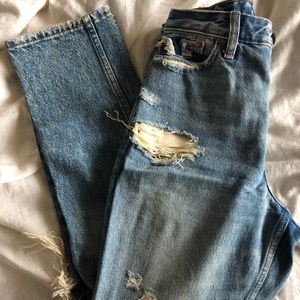 Abercrombie high rise mom jean